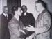 1933. Da sinistra Paul Joseph Goebbels a colloquio con Fritz Thyssen, l'industriale e re dell'acciaio tedesco e mondiale.