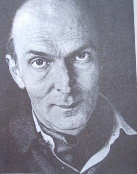 Igor Markevic (1912-1983), carismatico direttore d'orchestra e tessitore intermediario al centro di oscure manovre nella seconda metà del Novecento.