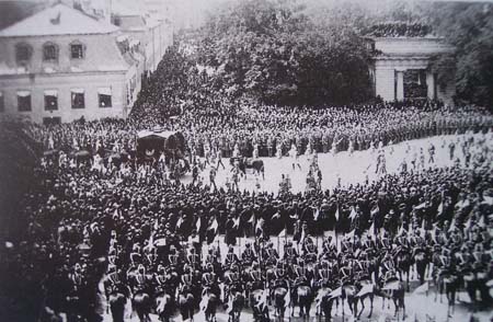 Processione funebre alla morte di Luigi II a Karlspaltz di Monaco il 9 giugno 1886