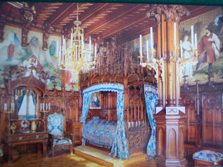 Royal castle Neuschwanstein. Bedroom